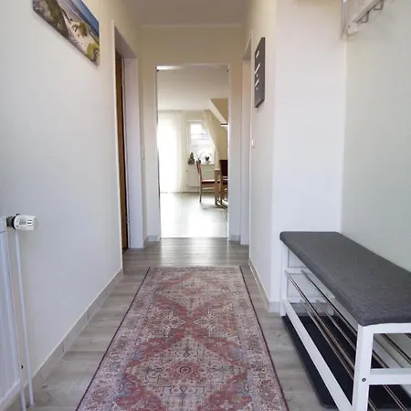 Schaake - Charmante Reetdachwohnung & Kostenfreier Parkplatz Apartmán