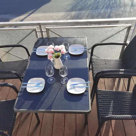 Schaake - Charmante Reetdachwohnung & Kostenfreier Parkplatz Appartement Hooksiel