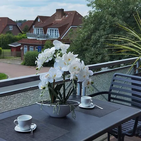 Schaake - Charmante Reetdachwohnung & Kostenfreier Parkplatz شقة هوكسيل